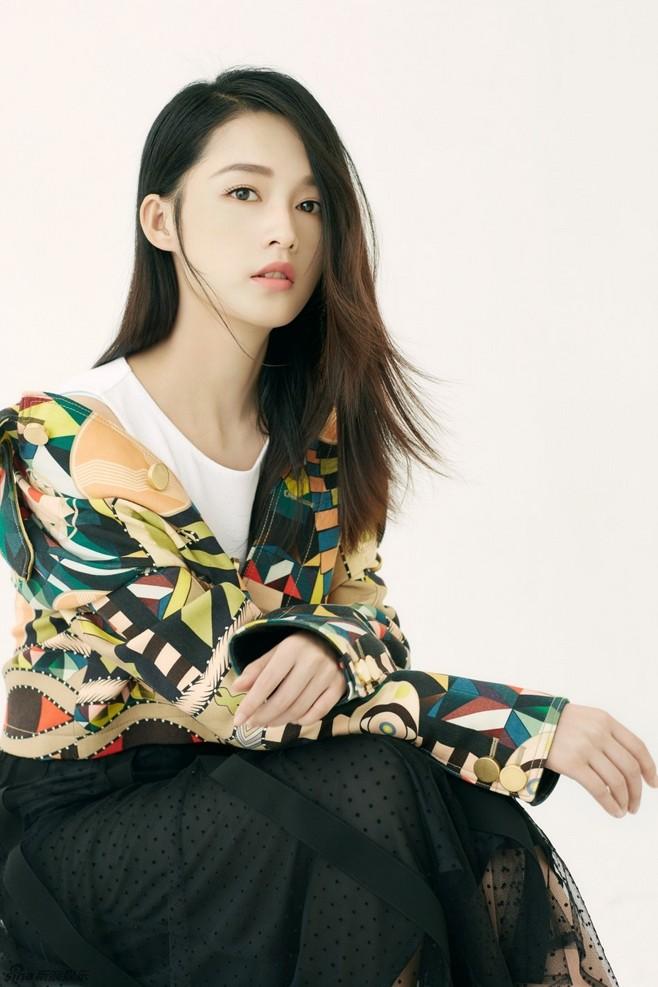 李沁最新动态解析，全面关注其影响与观点