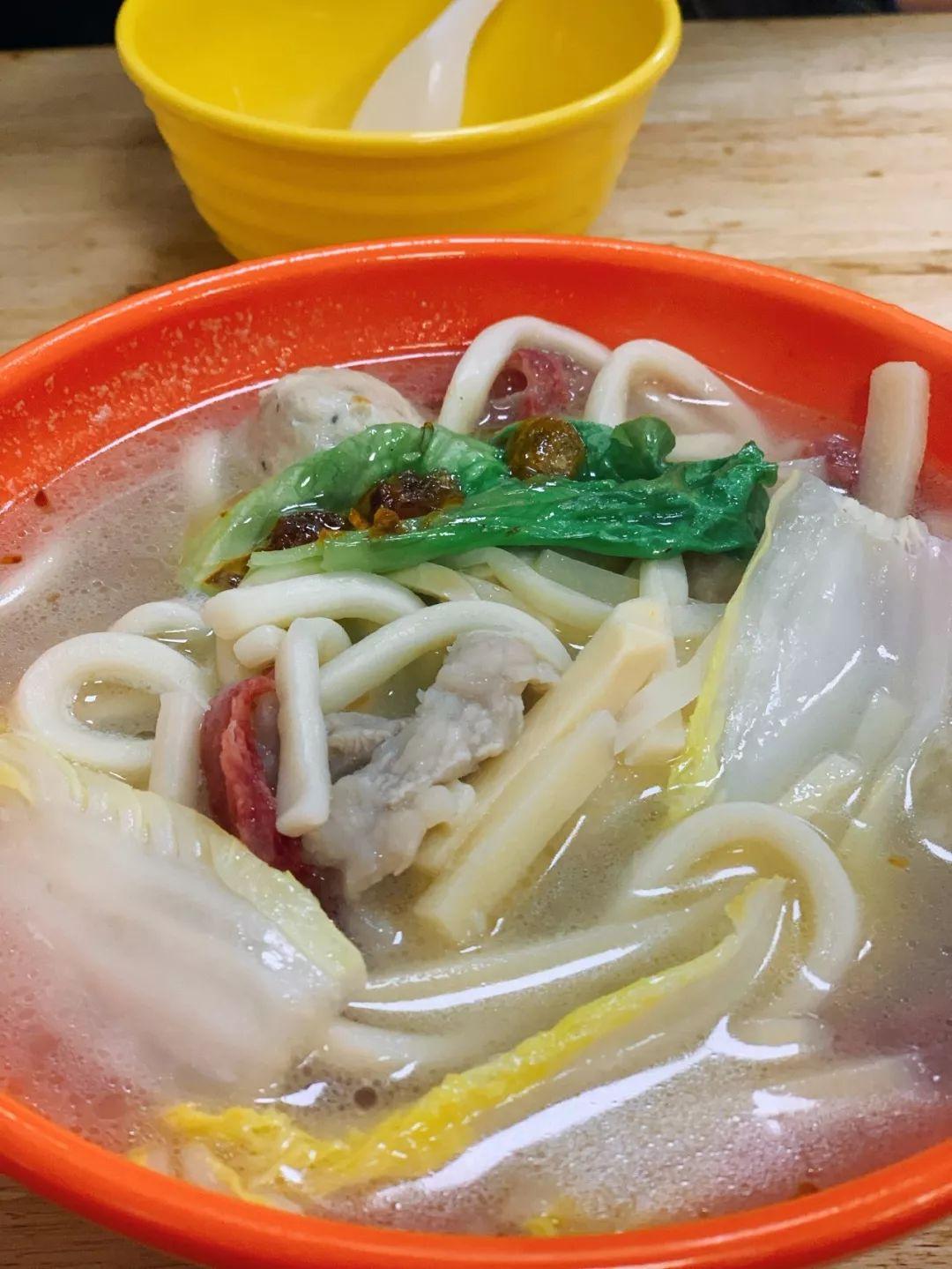 国外新闻热点与独特风味小店探索之旅，小巷深处的隐藏版特色揭秘