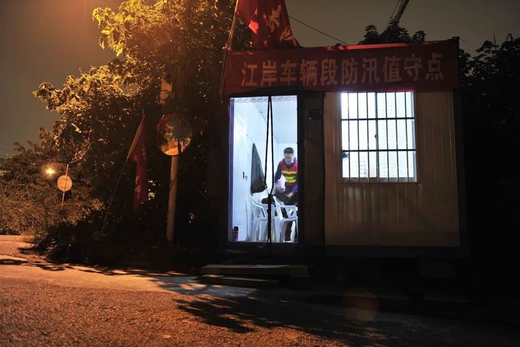 横琴小巷深处的独特风味揭秘,隐藏版特色小店大探秘!