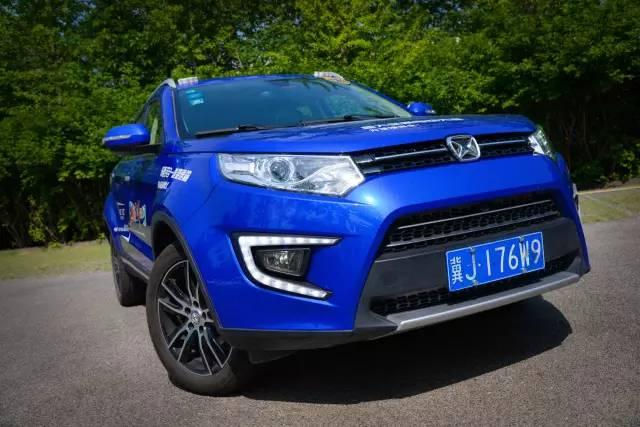 最新SUV车型概览，总有一款触动你的心弦！