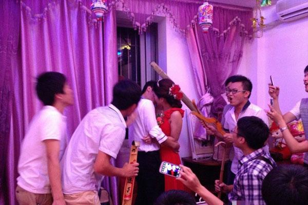 最新闹洞房攻略,让你的婚礼更加难忘与精彩!