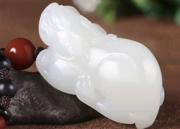 和田玉最新价格走势及购买指南，了解和田玉价格变动的关键要素与趋势分析