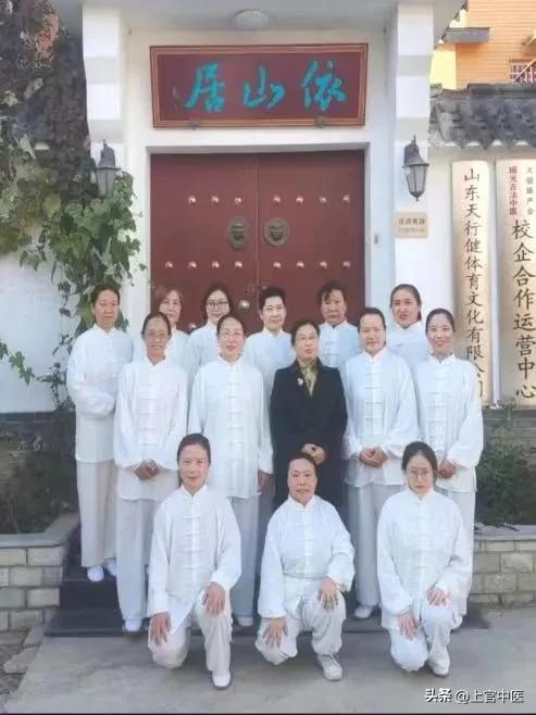 最新秋霞网，探索、体验、科普一站式平台