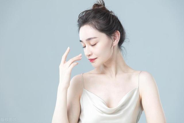 时代浪潮中的光影魅力,午夜电影最新热门推荐