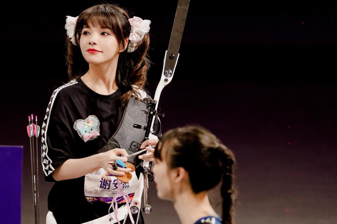 下限少女最新cos展现，变化、学习与自信的力量