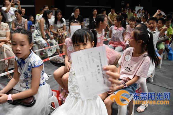 澳门挂牌之全篇100解挂,高效计划实施解析_桌面款199.435-5