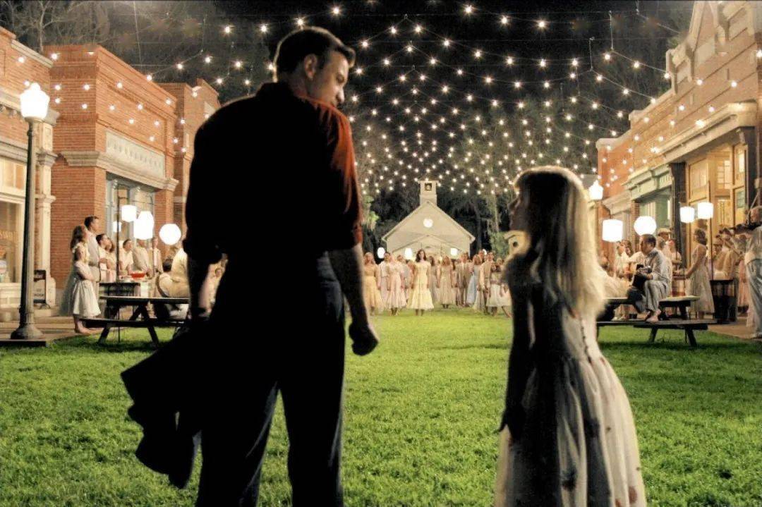 最新电影发布网,最新电影发布网，电影里的温情与生活中的陪伴