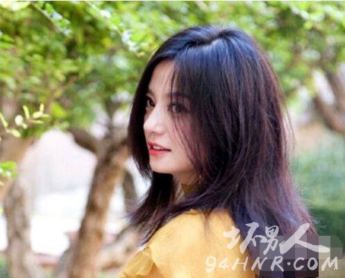 赵薇最新照片2017,自然美景探索之旅独家呈现