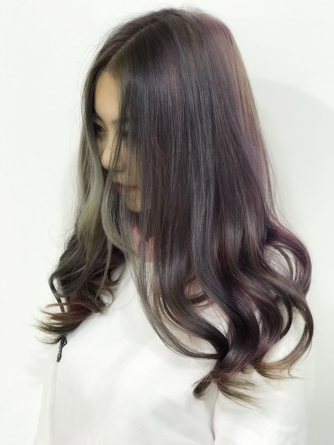 最新挑染发色,与自然美景共舞,探寻内心平和与自我之旅