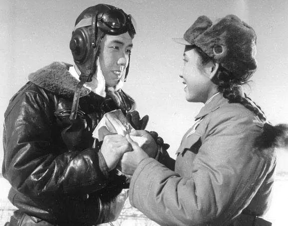 回顾与探讨,2017最新抗战片精选赏析