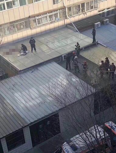 刘强玛纳斯坠楼原因分析,精准数据评估_内容创作版18.766