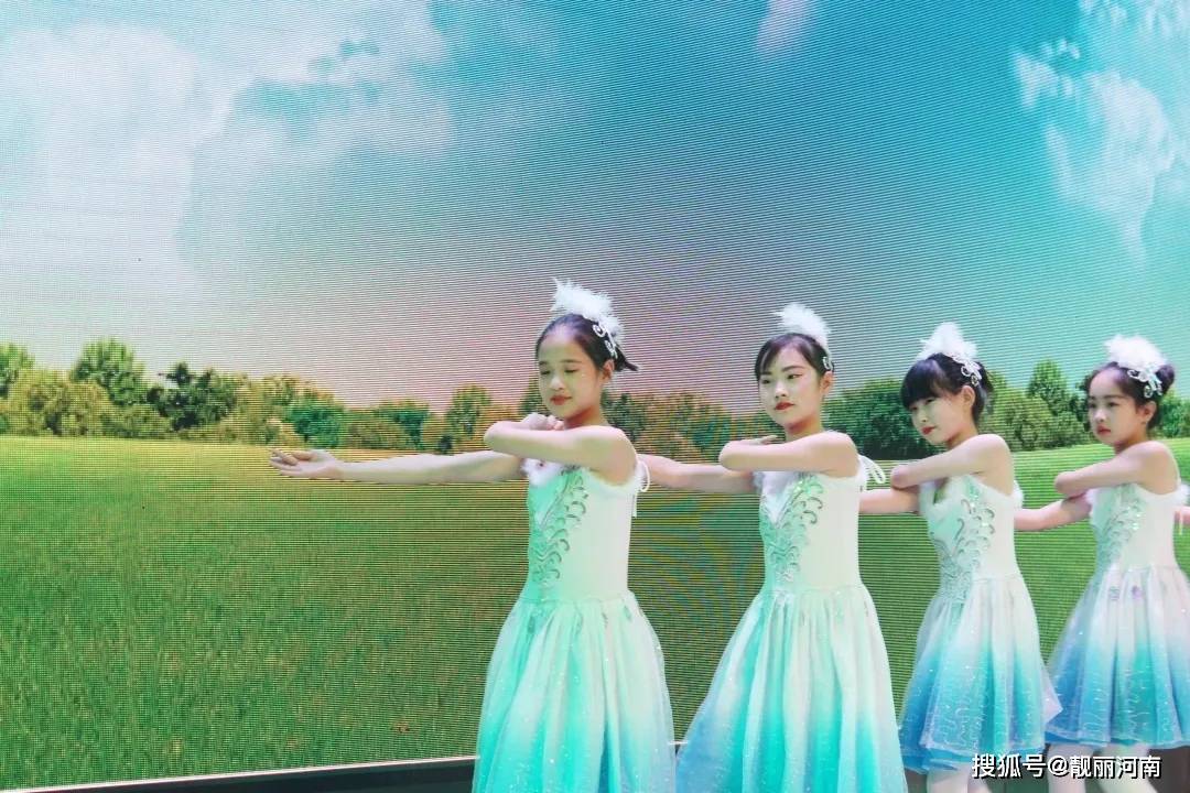 新澳门天天开彩结果出来,快速问题处理_艺术版30.199