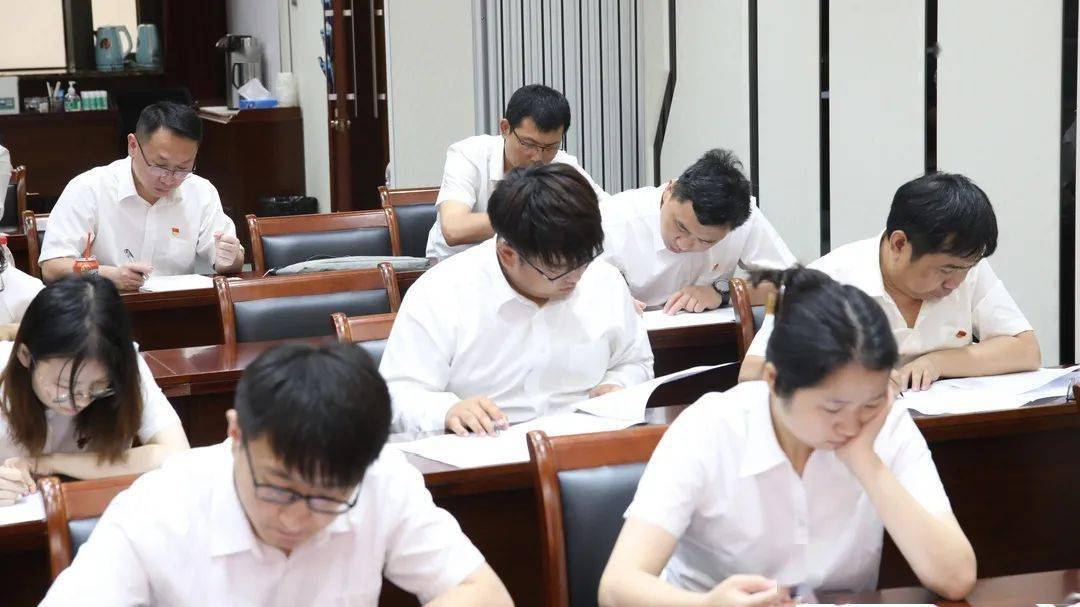 最新佛店名字,最新佛店名字，变化、学习与自信的力量