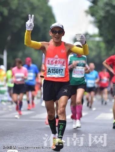 今晚新澳门跑马图,精准解答方案详解_专属版87.916