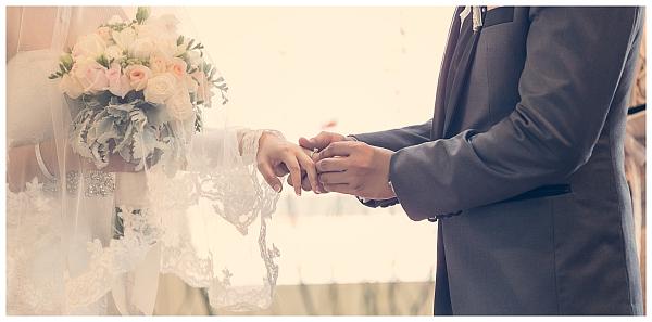 华丽包装公司最新动态，包装快乐，传递温情。