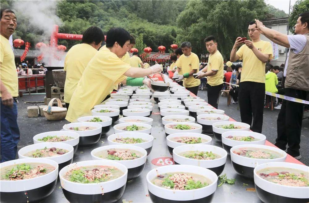 栾川铁路最新消息,小巷深处的铁路风味小店探秘