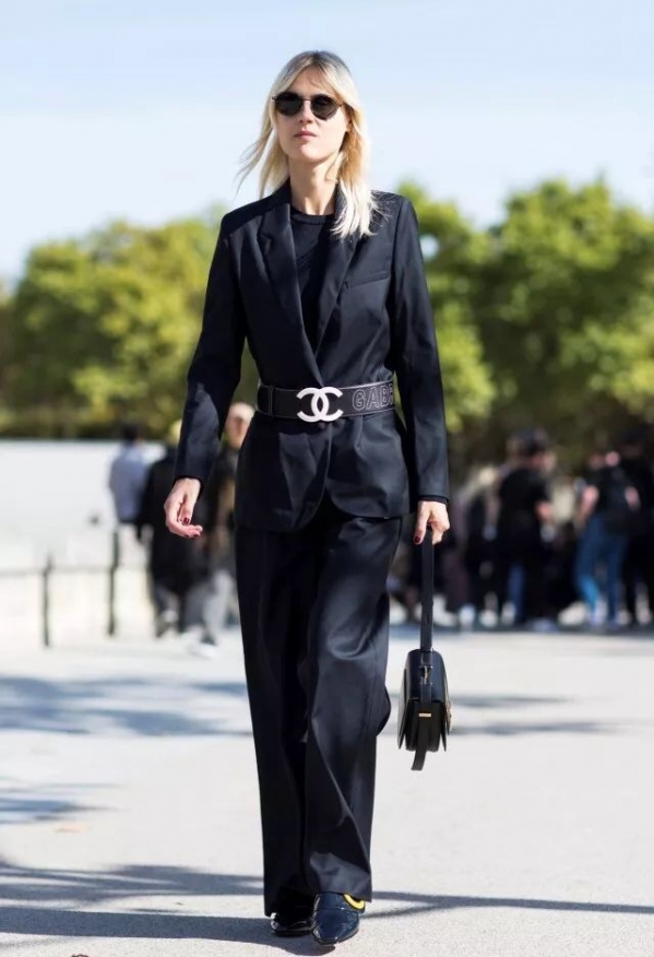 明星腰带,时尚标志还是实用配饰?