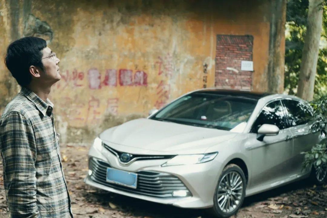 最新款凯美瑞,解答配置方案_户外版94.559