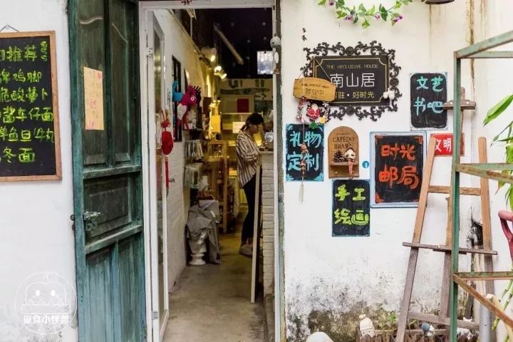 新生探索记，小巷深处的隐藏特色小店