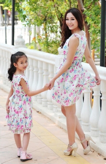 最新春装时尚,温馨故事的开始