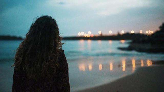 2017最新伤感说说,科技下的心灵哀伤触摸