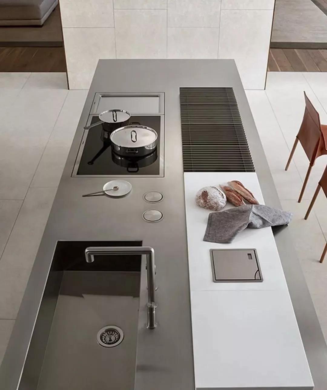 最新厨具大揭秘,小巷中的秘密厨房宝藏