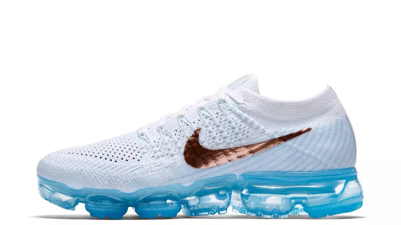 耐克最新款鞋,科技与生活完美融合的前卫时尚之选