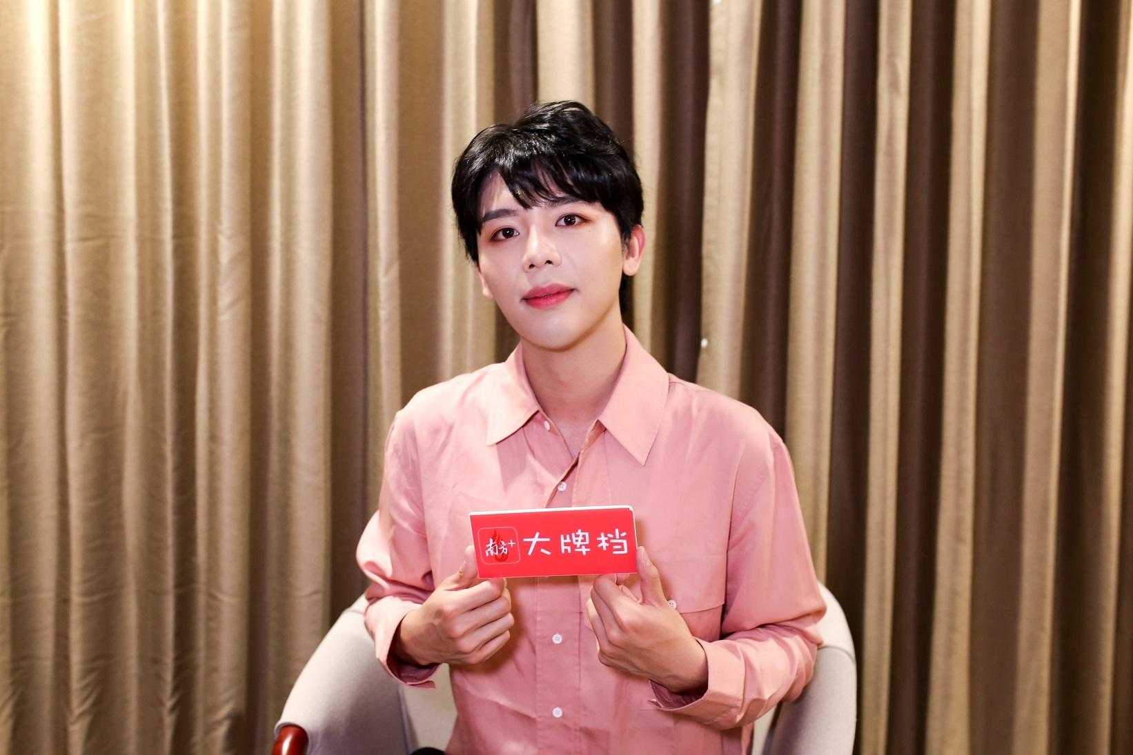 宠物美食直播热潮席卷美食界,最新直播动态揭秘!