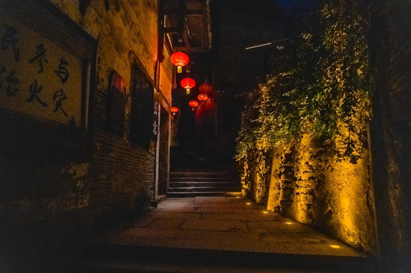 微信最新版下载,小巷深处的神秘宝藏探索,魅力小店等你来发现