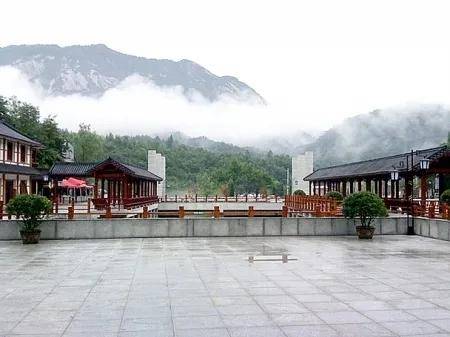 肥乡房产资讯速递,与自然美景的邂逅,探寻内心平和与宁静的居所