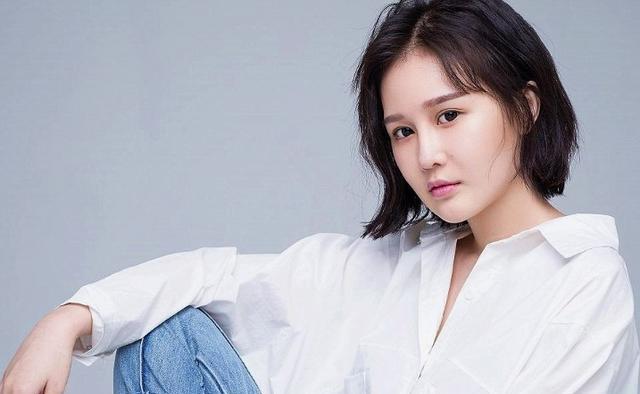 演员球球,星光璀璨,演技闪耀之路