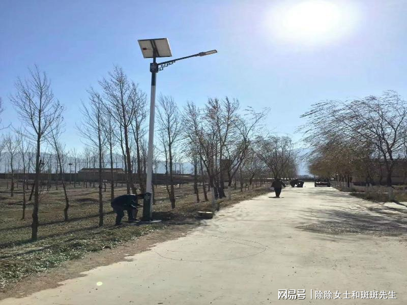 农村路灯价格,点亮乡村经济之路