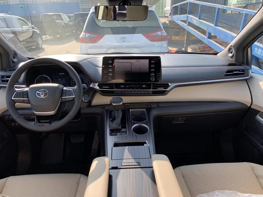 最新上市车型引领家庭温馨之旅新篇章