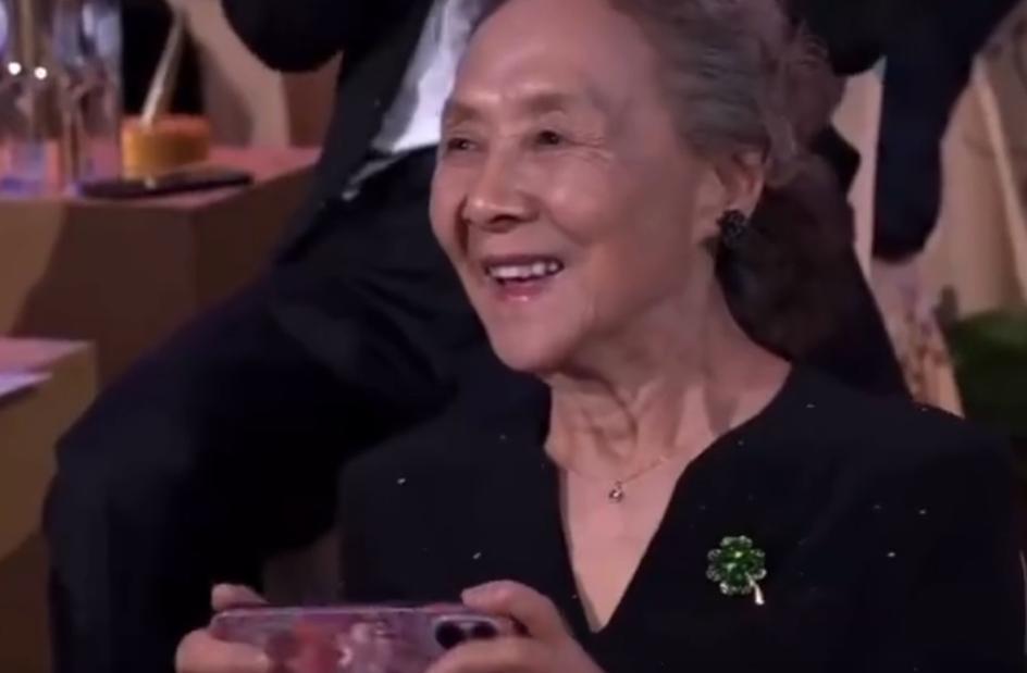 沈腾最新电影三大看点解析，喜剧之王再掀热潮！