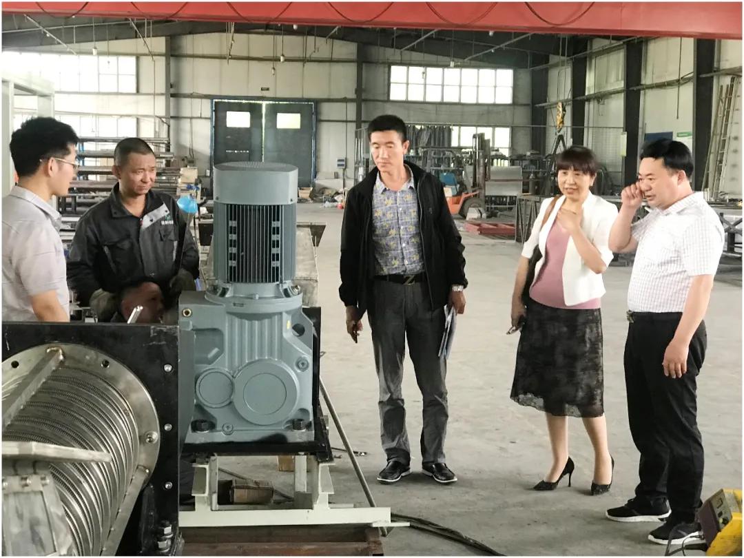 环保新闻最新动态,绿色变革展现自信与成就,共创美好未来