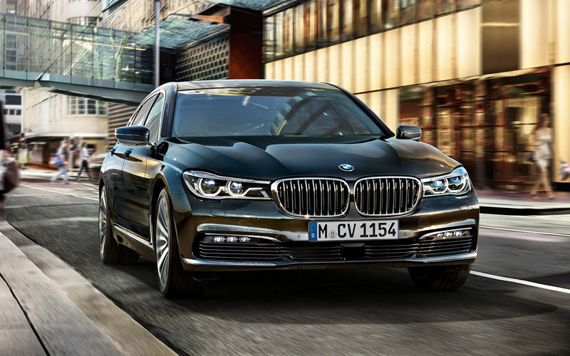 宝马7系最新款引领豪华轿车潮流新篇章