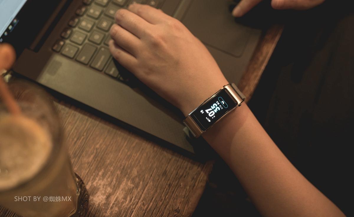 华为手环最新款使用指南,轻松上手操作指南