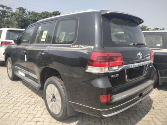 酷路泽最新款,越野领域的巅峰之选