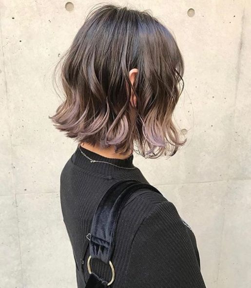 最新短发烫发发型,友情与发型的温馨篇章