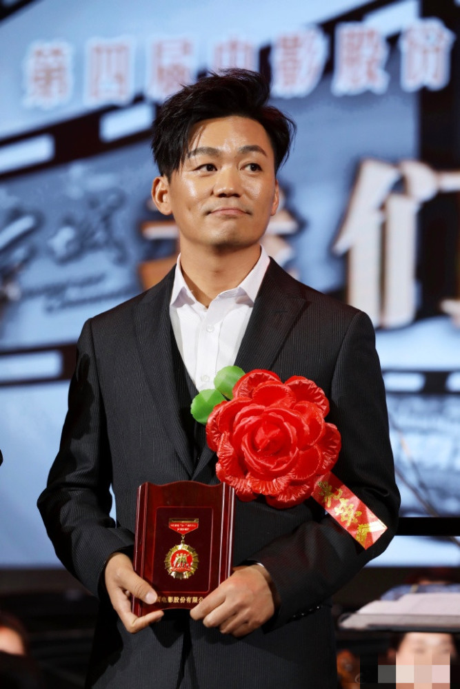 王宝强最新日常,友情、温馨与家的力量展现眼前