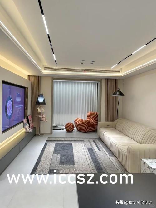 最新美女图片,展现变化之美、学习之力和自信之光