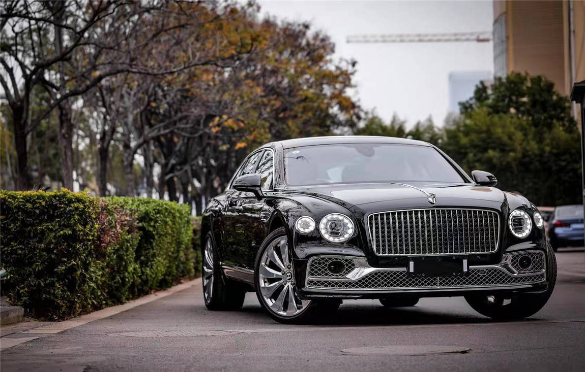 宾利精工细琢典范,最新款奢华轿车亮相!