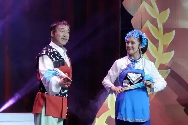 最新二人转,传统艺术的现代焕新与魅力展现