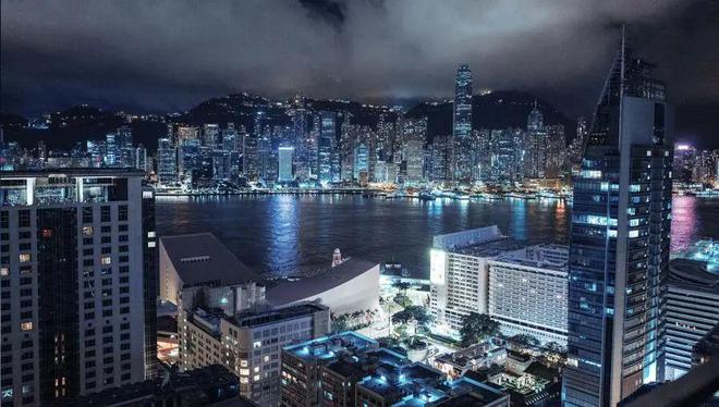 香港疫情最新动态,挑战与励志并行的抗疫故事